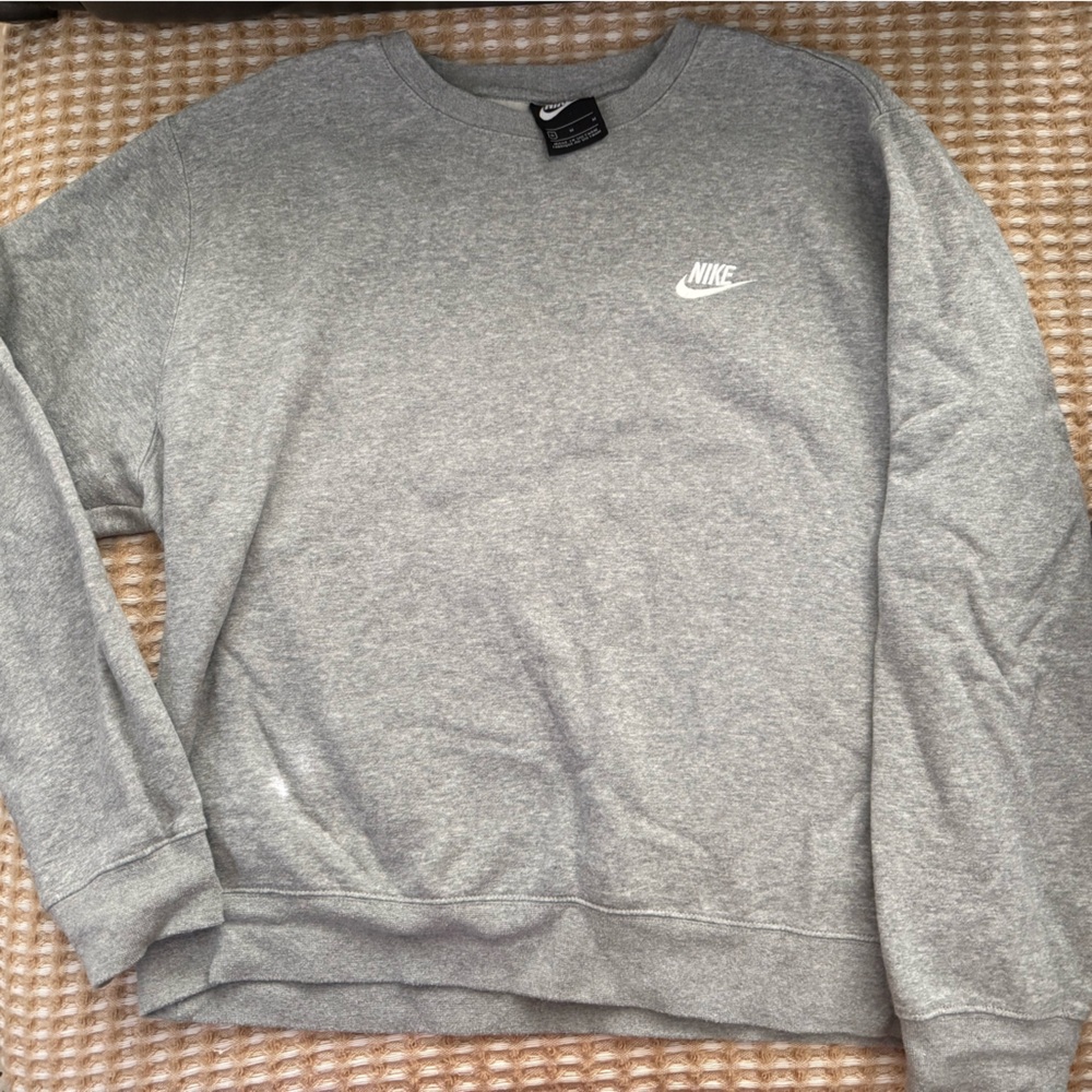 Nike Heather Gray Crewneck Sweatshirt